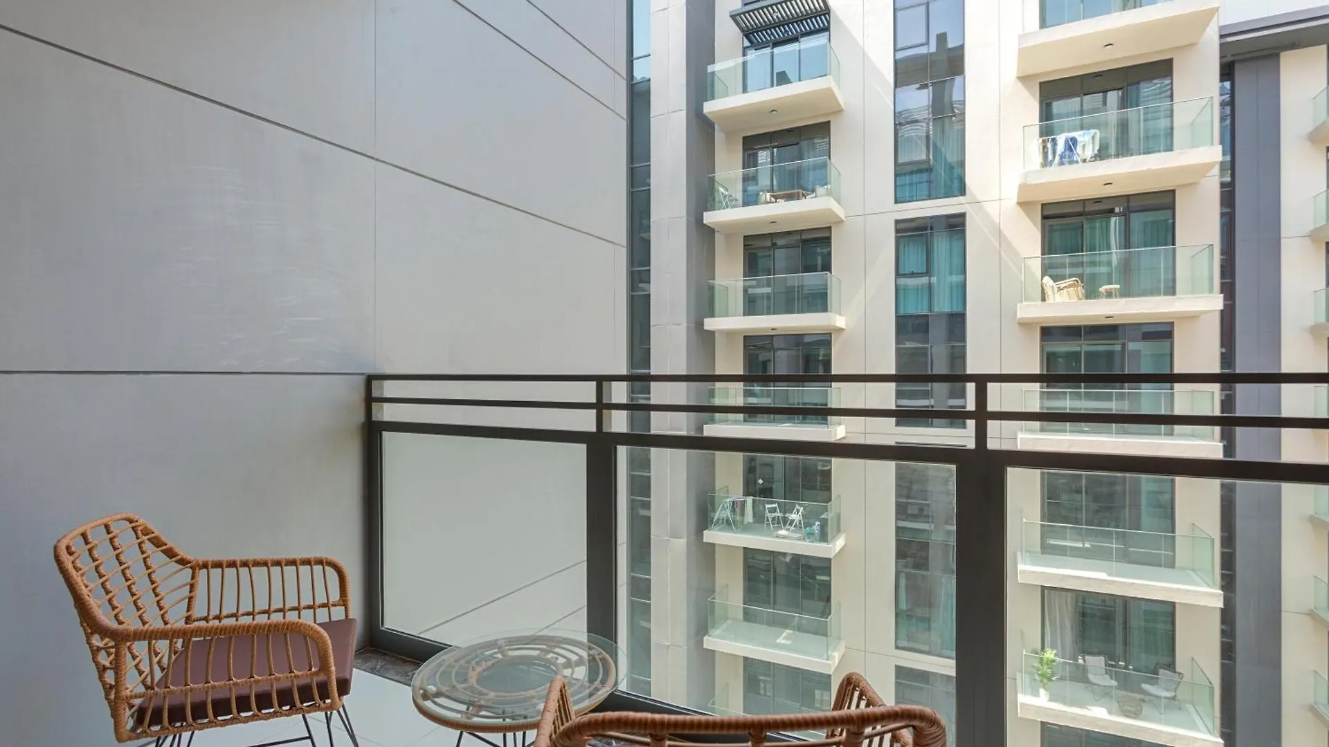 Stylish And Spacious Studio In Meydan 두바이 0*,  아랍에미리트
